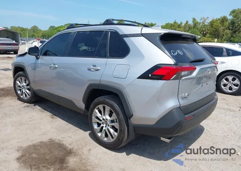 2024 Toyota Rav4 Xle Premium z USA, uszkodzony, nr VIN 2T3C1RFVXRC293952